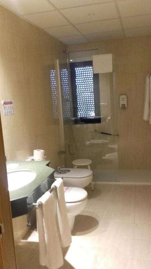 Hotel Balneario De Ledesma 3*